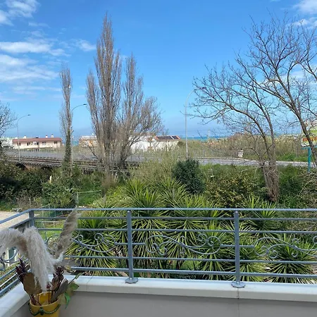 Seaside - A Due Passi Dal Mare 3*